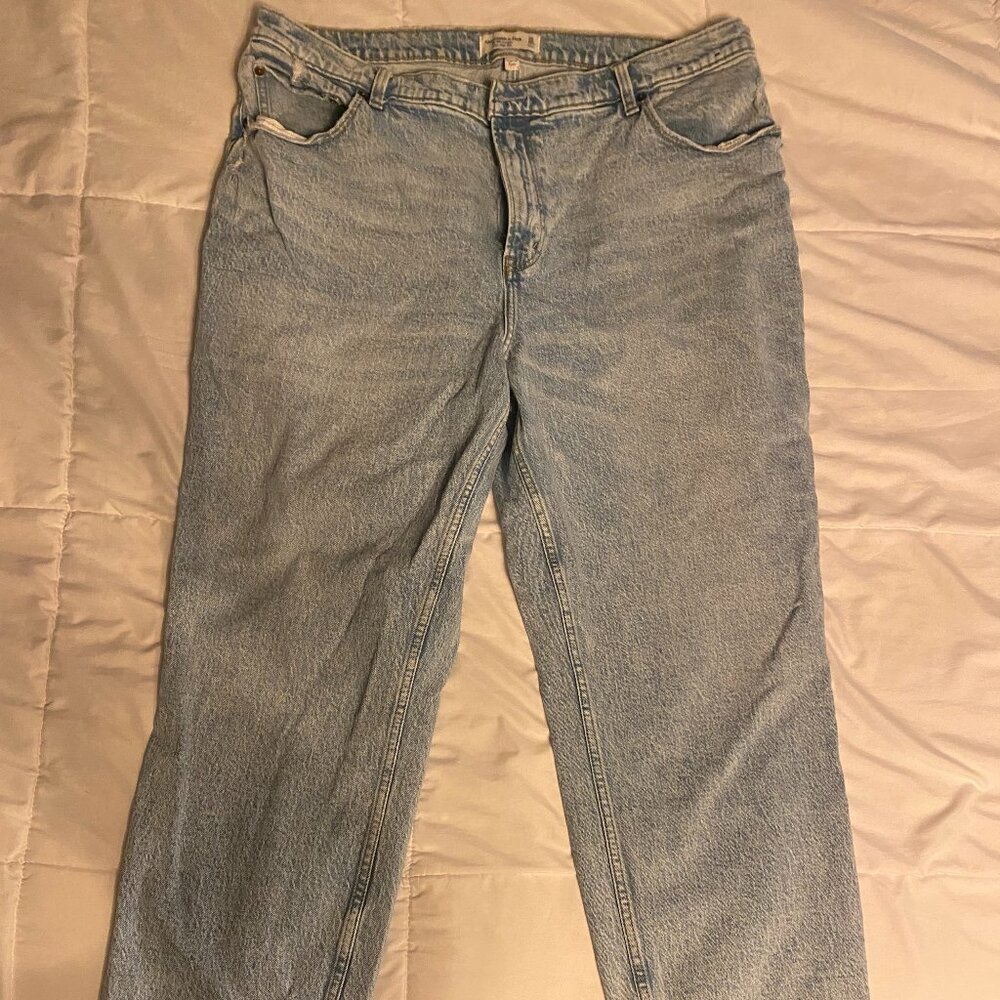 Abercrombie Curve Love The 90's High Straight Ultra High Rise Curve Love 35 (20)